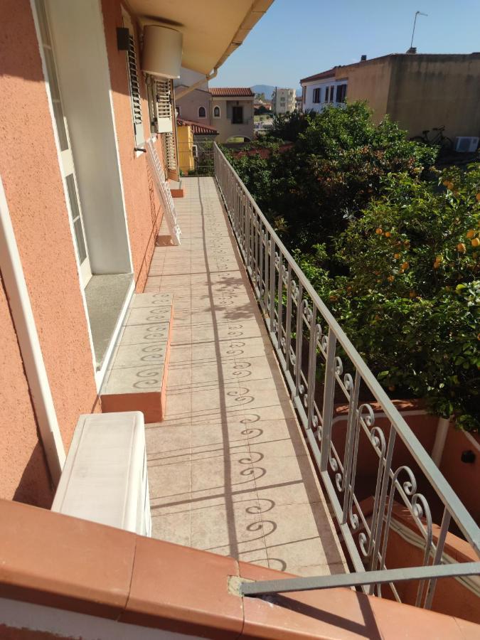 Appartamento Moderno Rustico Olbia Zewnętrze zdjęcie